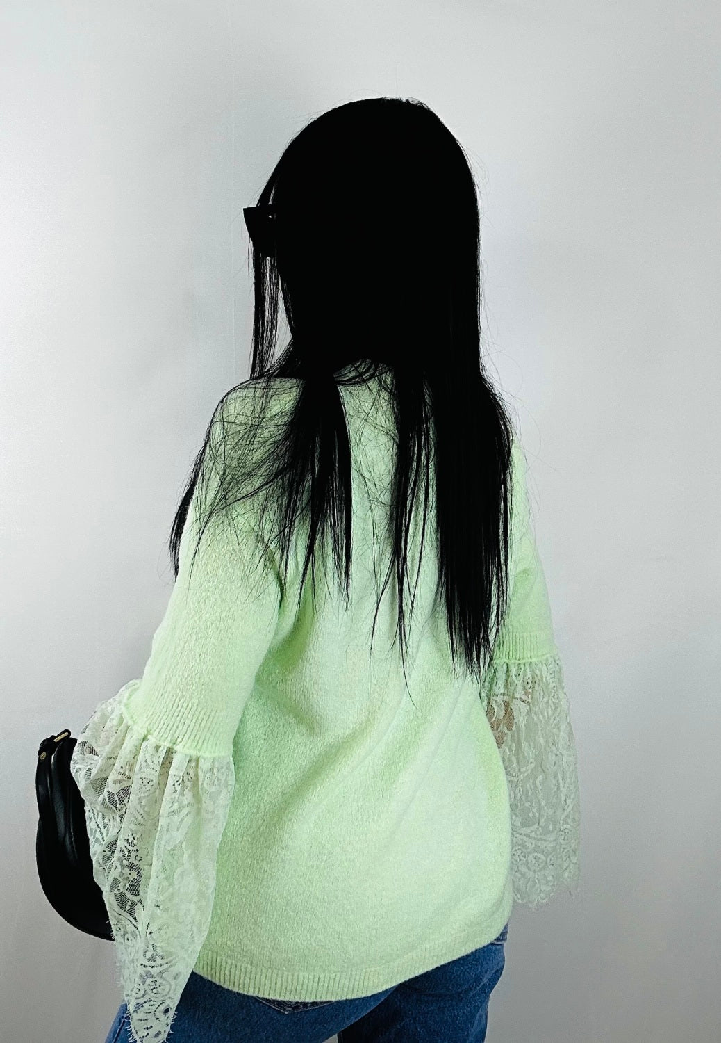 ĻOTI MĪKSTS ALPAKAS DŽEMPERIS AR MEŽĢĪŅU PIEDURKNĒM - MINT