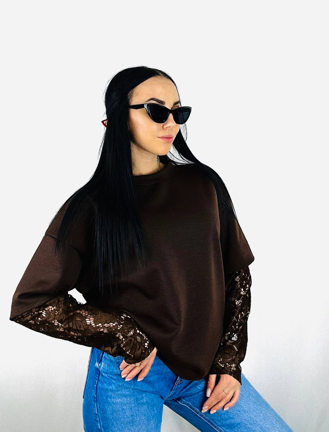 T-KREKLS AR MEŽĢĪŅU PIEDURKNĒM - BRŪNS